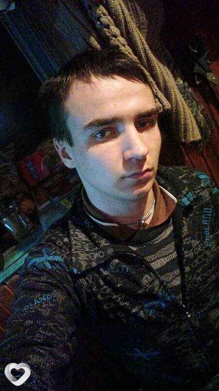 Виктор, 23, Ейске — анкета №4421569
