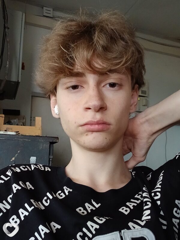 Максим, Севастополь