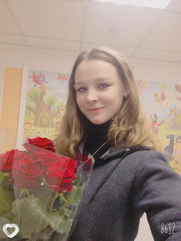 Юля, 18, Нижнем Новгороде — анкета №4423488