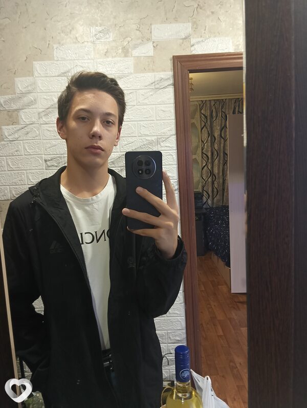 Maks, 18, Чите — анкета №4427548