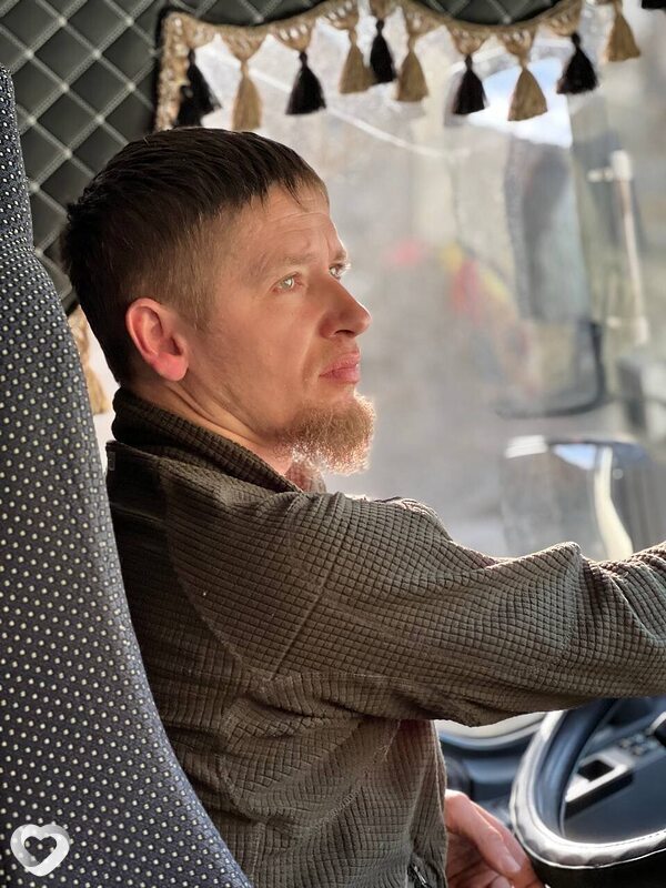 Михаил, 40, Уссурийске — анкета №4424134