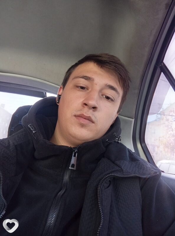 Кирилл, 22, Новокузнецке — анкета №4424543