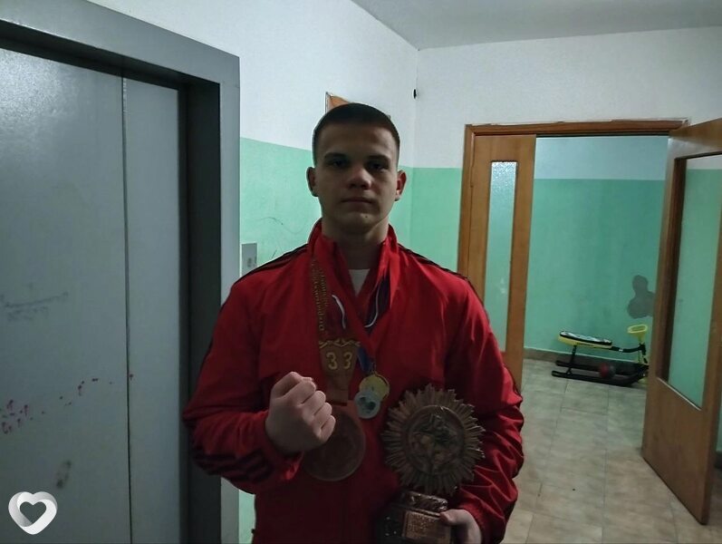 Артём, 20, Одинцове — анкета №4424604