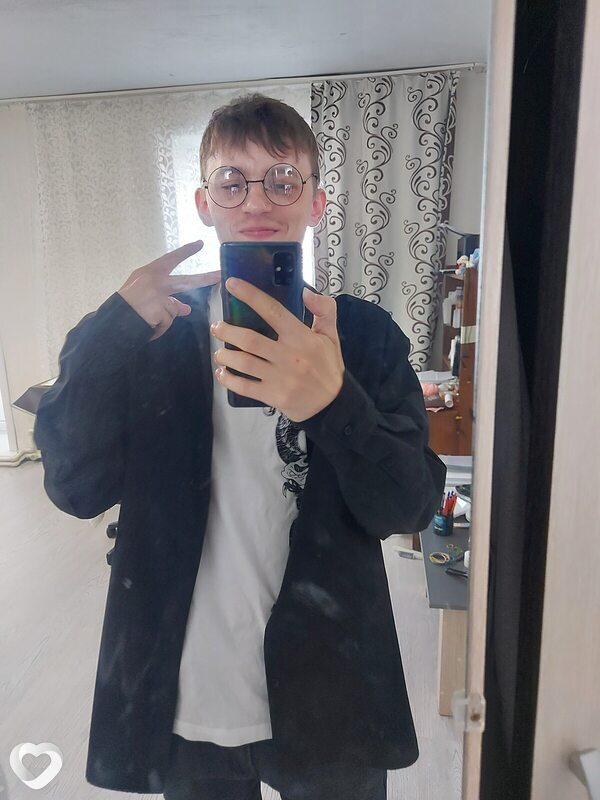 Андрей, 27, Полысаеве — анкета №4424501