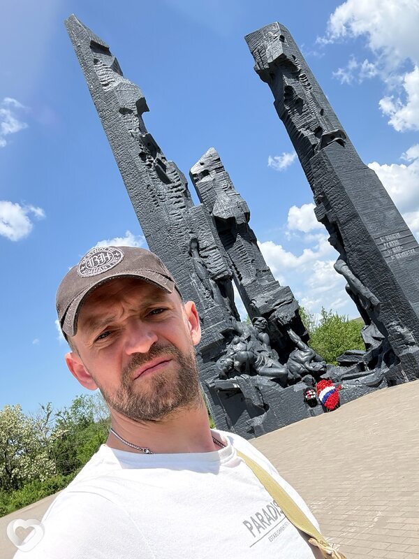 Михаил, 34, Луганске — анкета №4425529