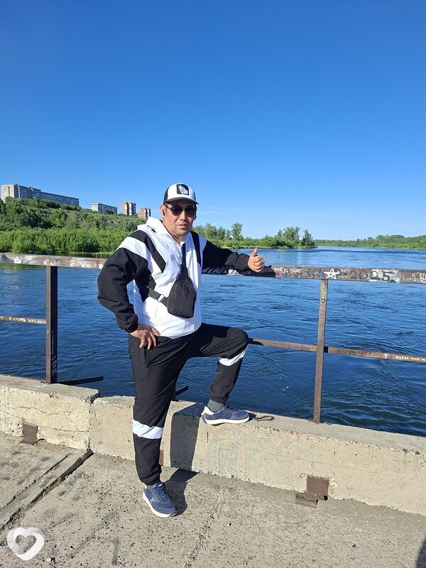 Эрик, 41, Красноярске — анкета №4425452