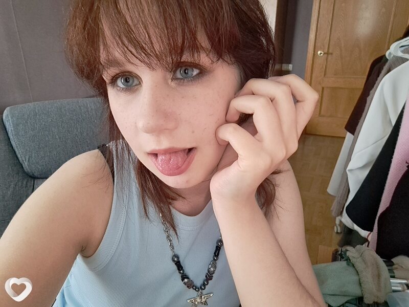 Алена, 18, Челябинске — анкета №4425982