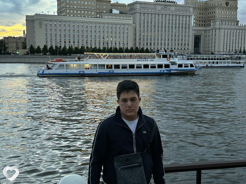 Давид, 19, Москве — анкета №4426366
