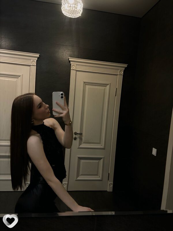 Карина, 18, Ростове-на-Дону — анкета №4426491