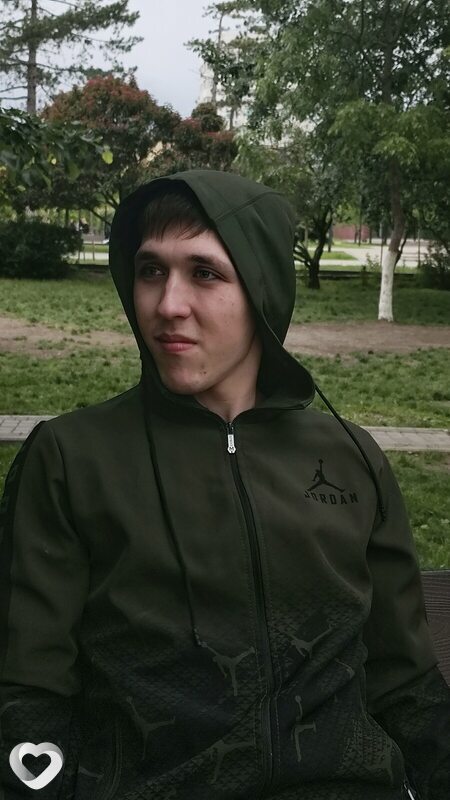 Андрей, 21, Крымске — анкета №4428407
