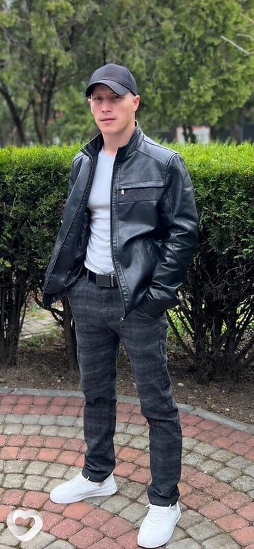 Дмитрий, 38, Серове — анкета №4427908