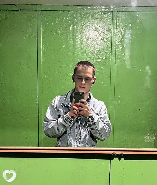 Вадим, 21, Кемерове — анкета №4428540