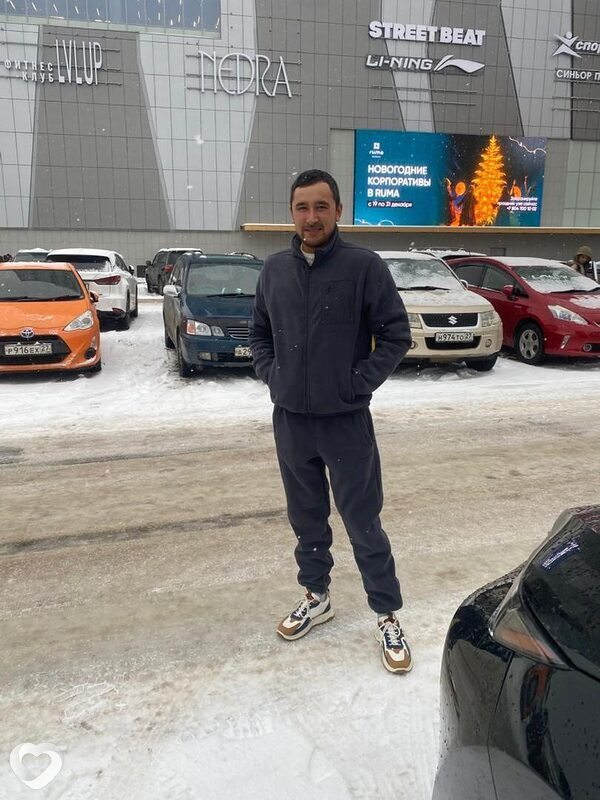 Артём, 29, Хабаровске — анкета №4429593