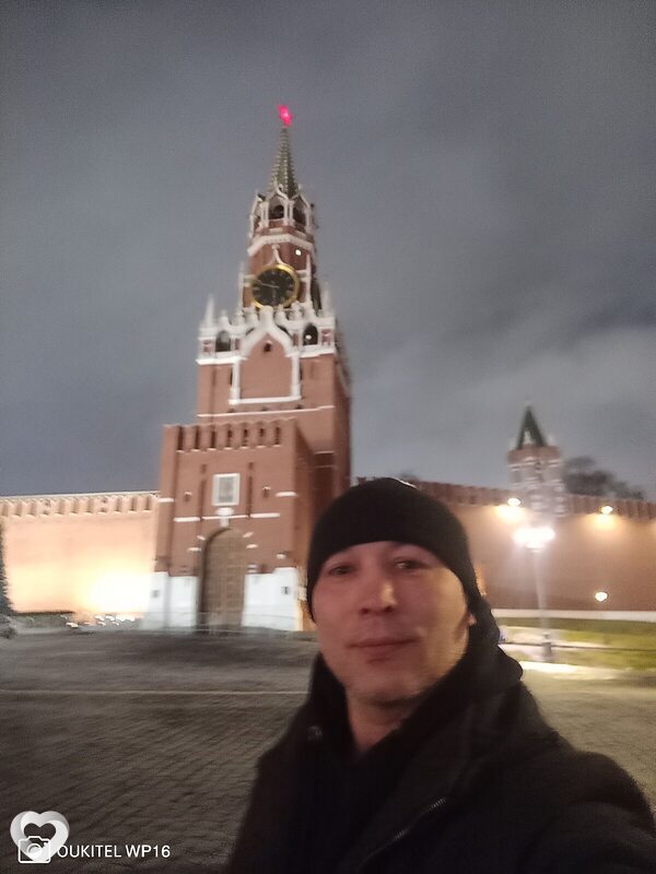 Саня, Топки
