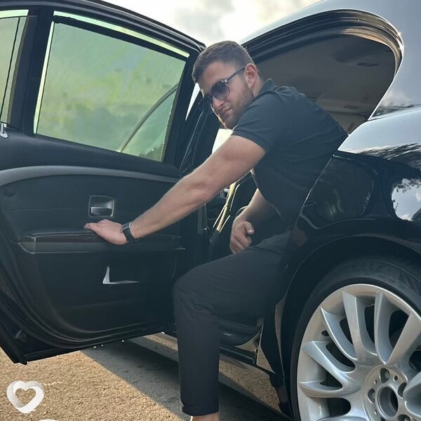 Elmarboyfriend, Столин