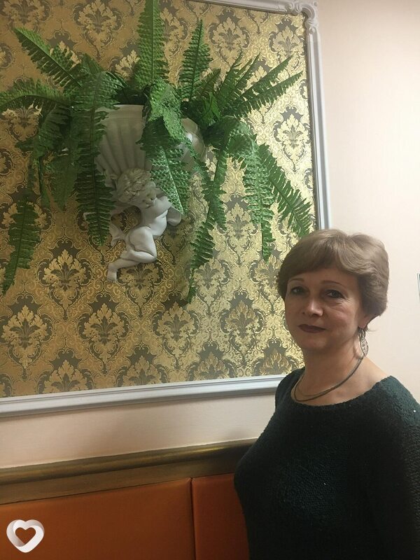 Елена, Курган