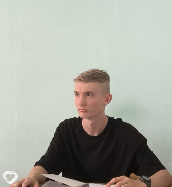 Дмитрий, 19, Пскове — анкета №4431230