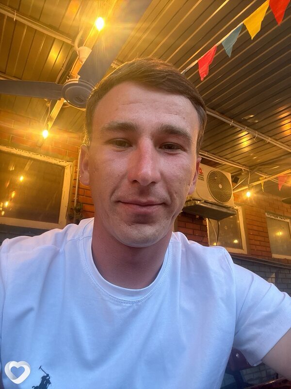 Артем, 25, Мариуполе — анкета №4431734