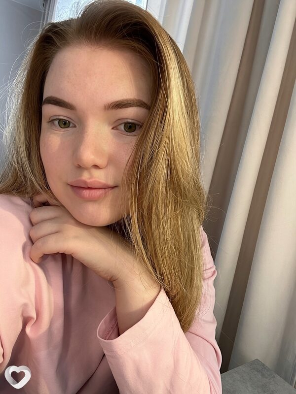Катя, 28, Кемерове — анкета №4432302
