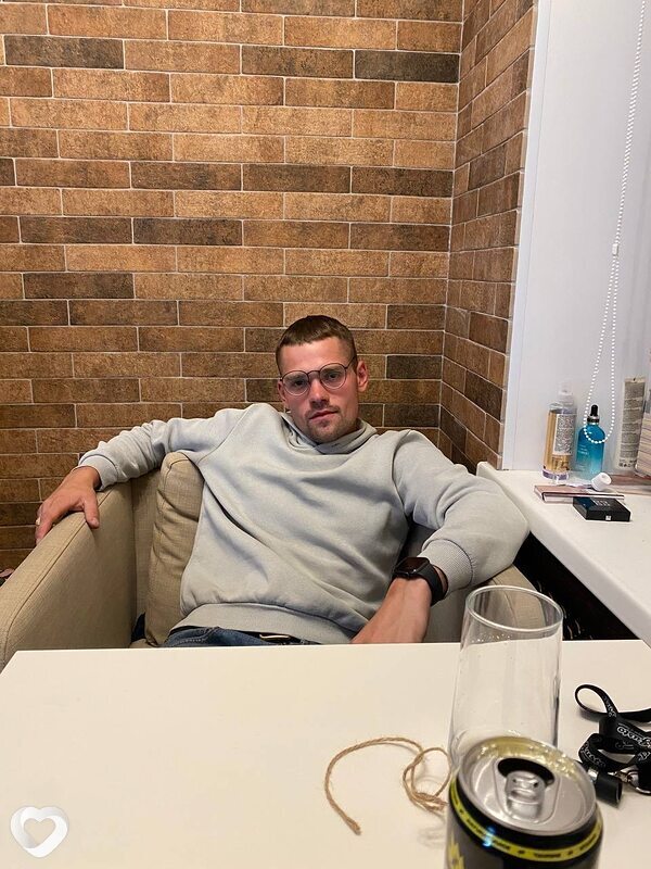 Илья, 26, Санкт-Петербурге — анкета №4434285