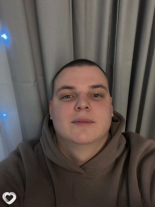 Денис, 21, Тюмени — анкета №4434154