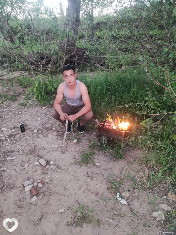 Артур, 20, Тольятти — анкета №4434155