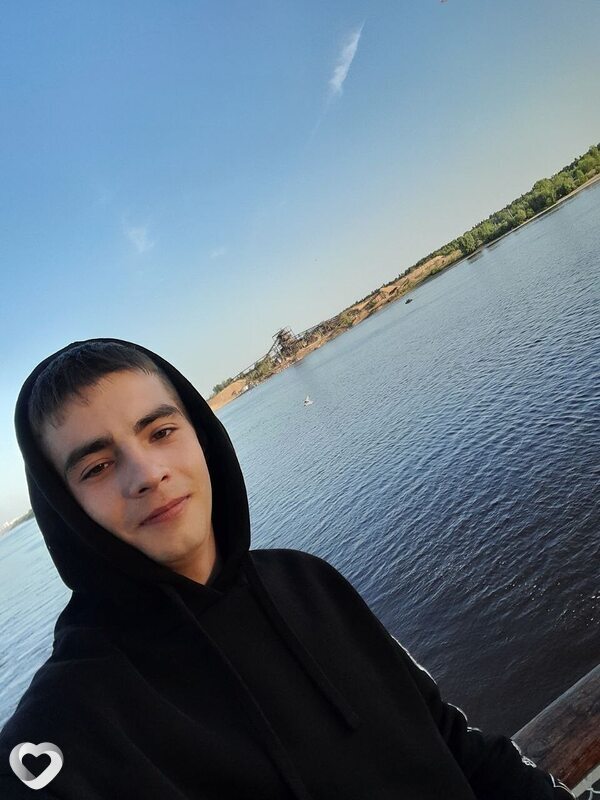 Андрей, 22, Перми — анкета №4434064