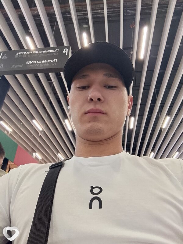 Abdulaziz, 21, Южно-Сахалинске — анкета №4434575