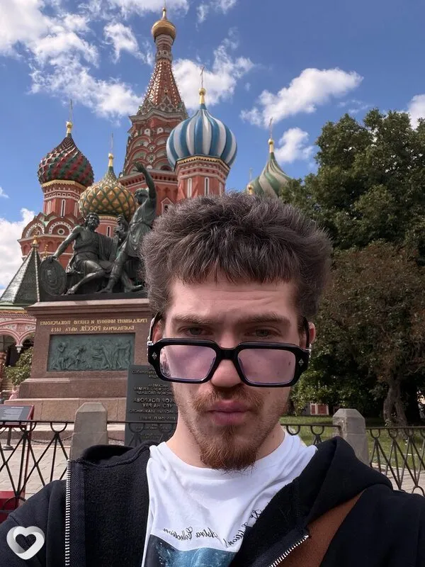 Артем, 20, Москве — анкета №4434970