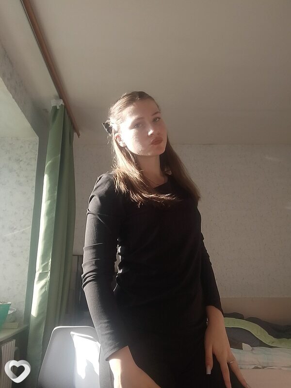 Иллона, 18, Курске — анкета №4435530