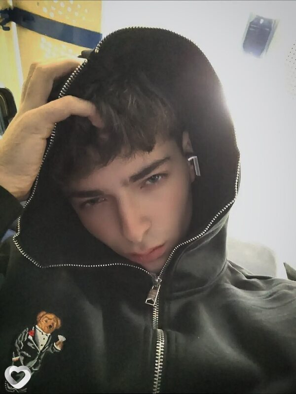 Blaze, 18, Москве — анкета №4435537