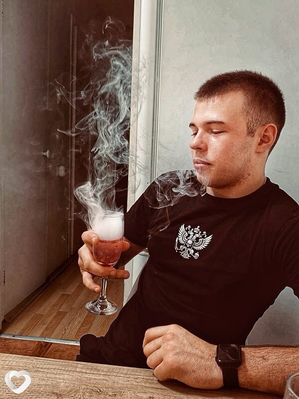 Артем, 20, Белгороде — анкета №4435575