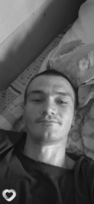 Саша, 28, Столине — анкета №4436068