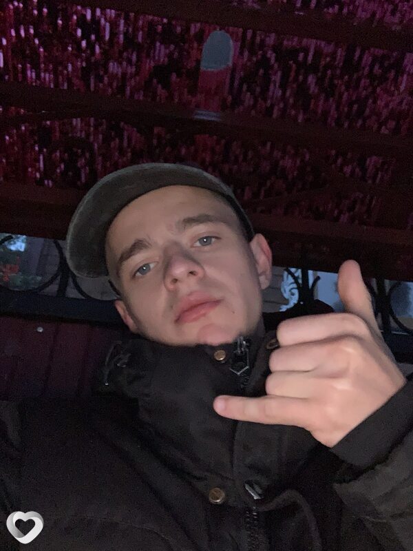 Сергей, 21, Москве — анкета №4436173