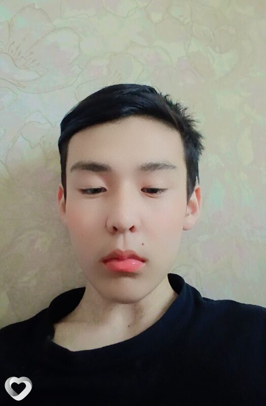 Павел, 18, Якутске — анкета №4436925