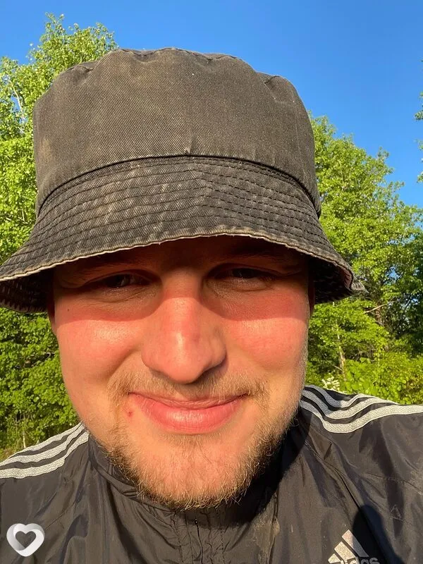 Дмитрий, 22, Бийске — анкета №4437335