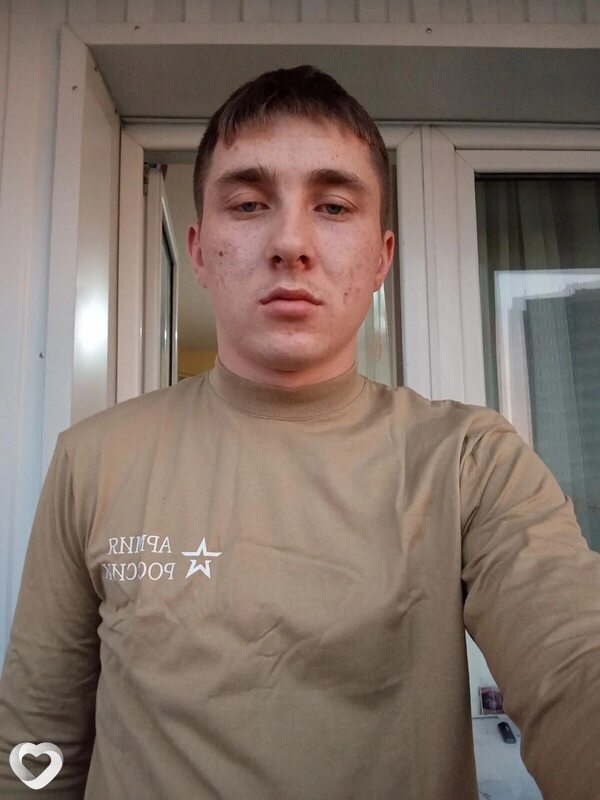Максим, 23, Красноярске — анкета №4437128