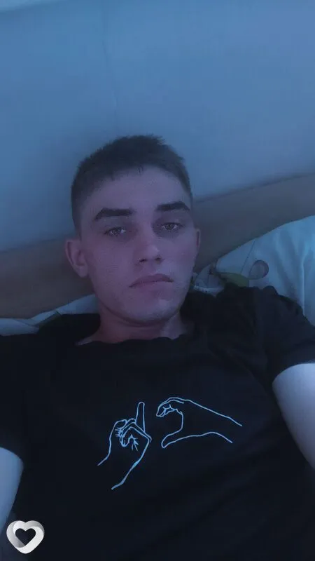Павел, 25, Барнауле — анкета №4438259