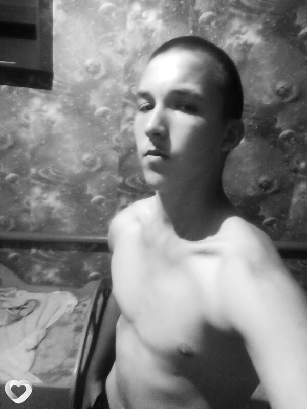 Серёжа, 19, Омске — анкета №4438189