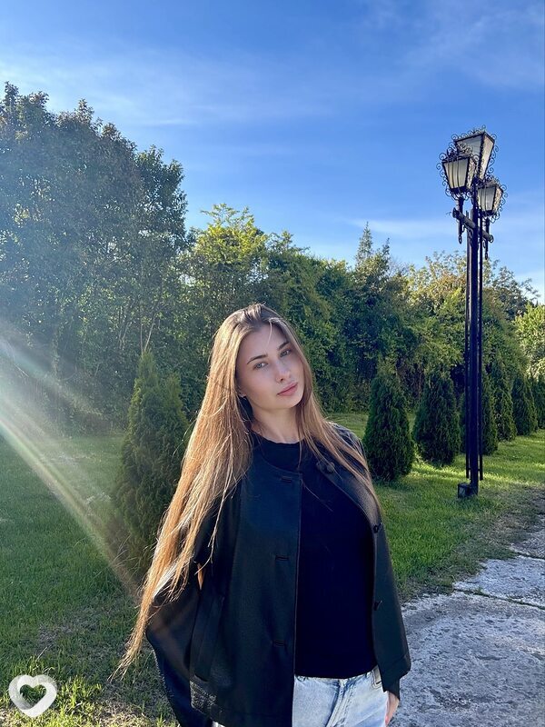 Арина, 20, Саратове — анкета №4438385