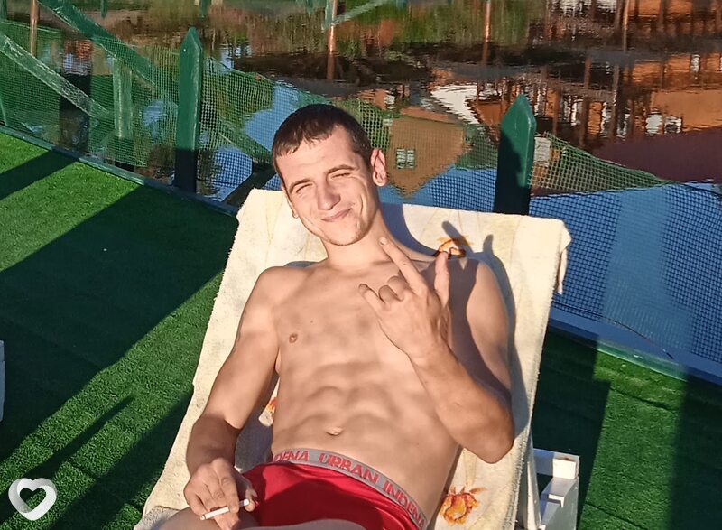 Саня, Нововолынск