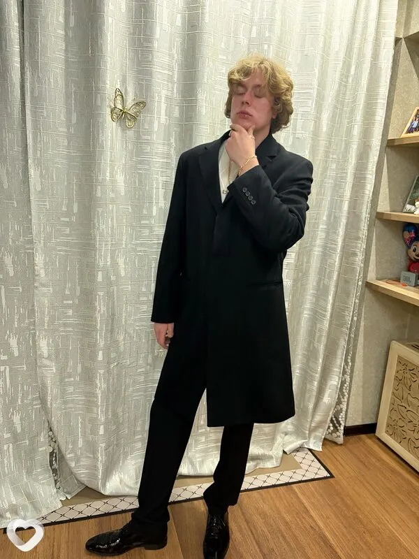 Алексей, 18, Москве — анкета №4439670