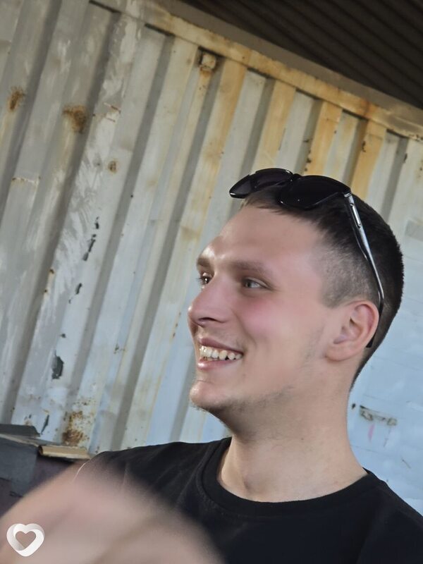 Эдуард, 20, Донецке — анкета №4439991