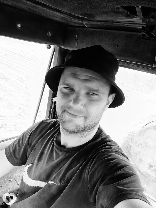 Павел, 31, Волгограде — анкета №4440171