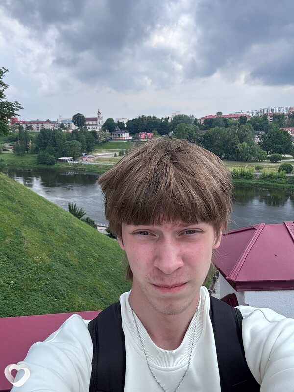 Женя, 18, Барановичах — анкета №4440386
