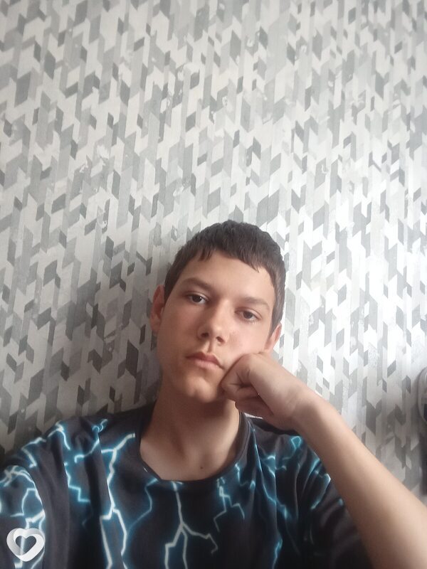 Кирилл, 18, Иркутске — анкета №4440754