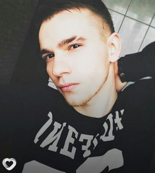 Максим, 24, Москве — анкета №4440946