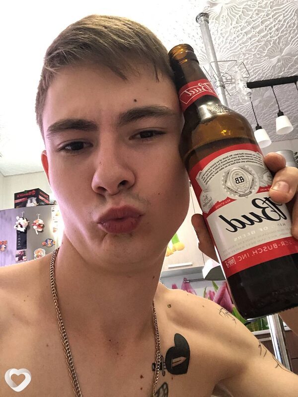 Данила, 21, Новосибирске — анкета №4441247