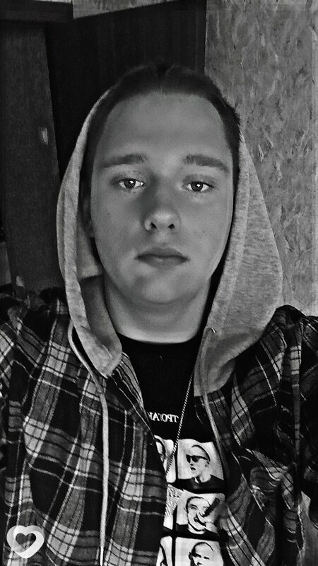 Даня, 20, Новосибирске — анкета №4442585