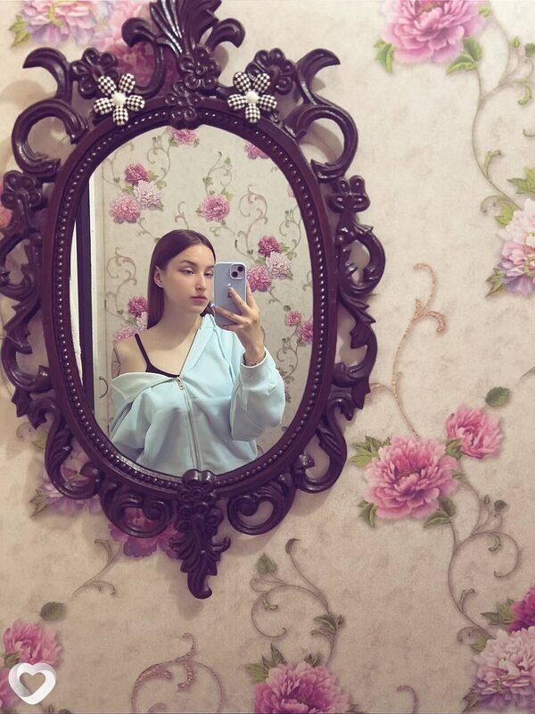 Вика, Столбцы